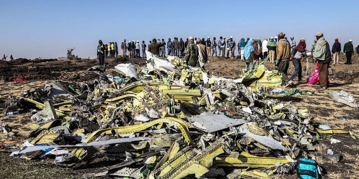 CEO Boeing Dennis Muilenburg đã bị sa thải sau cuộc khủng hoảng 737 Max - Ảnh 2.
