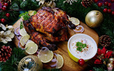 Giá cả thị trường hôm nay 24/12: Heo Tết được cọc 105.000 đồng/kg, siêu thị giảm giá thịt gà đón Giáng sinh