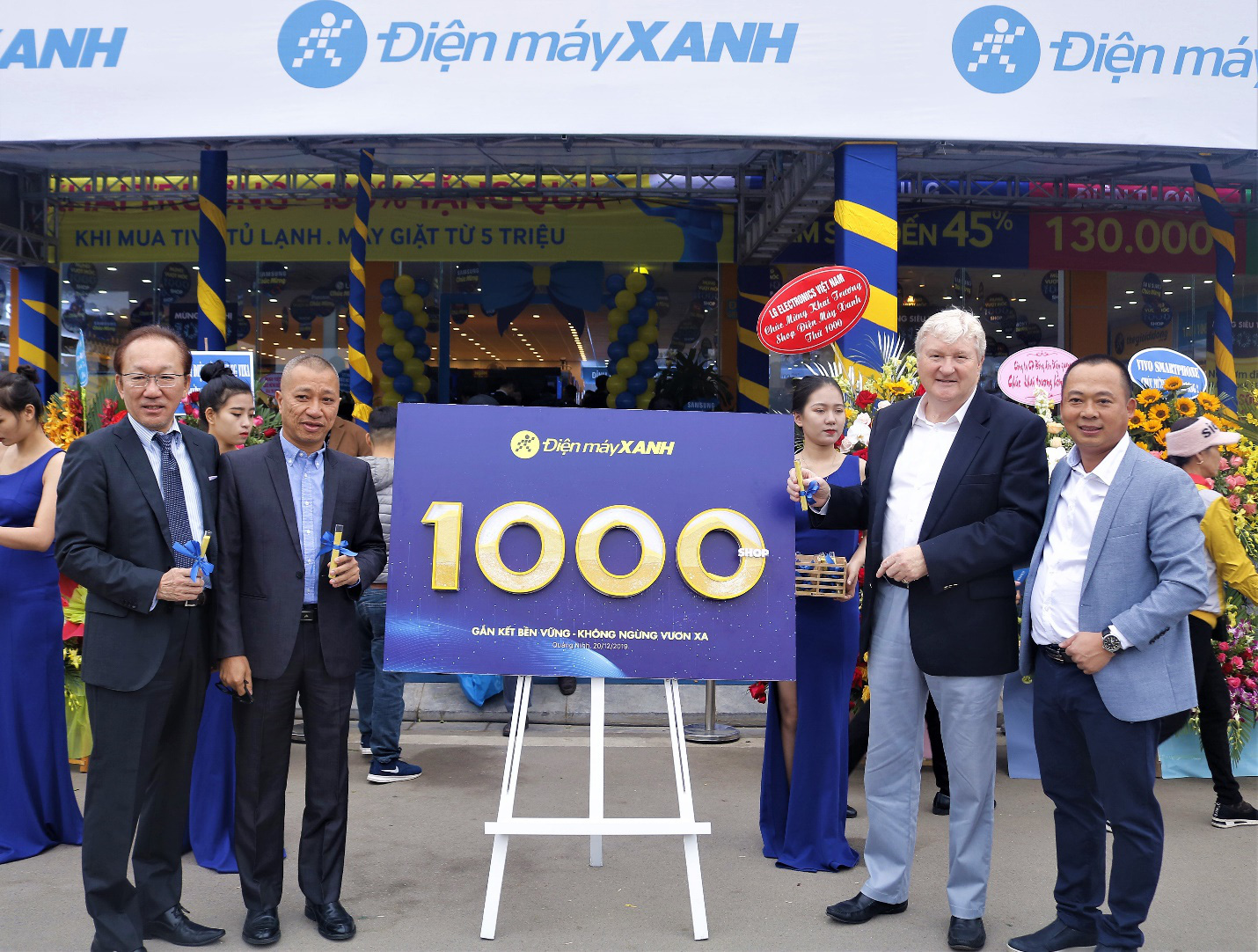 Thị trường bán lẻ điện máy: Kẻ ngậm ngùi giải thể, người chế ngự ngôi vương - Ảnh 1.