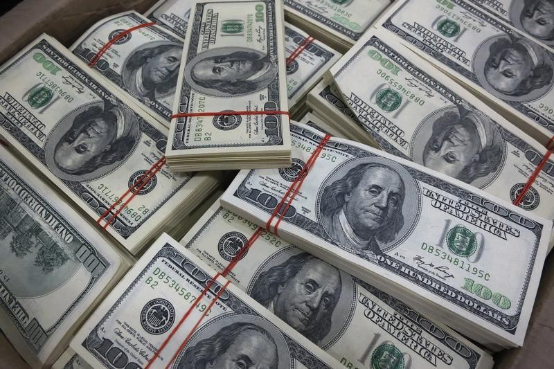 Giá USD hôm nay 24/12: Bất chấp bất ổn, USD lại lên  - Ảnh 2.