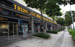 Thuê shophouse hơn 100 triệu/tháng nhưng kinh doanh ế ẩm
