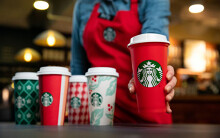 Nguyên nhân Starbucks thất thế ở Việt Nam, khó mở được nhiều cửa hàng vì không bán cà phê sữa đá
