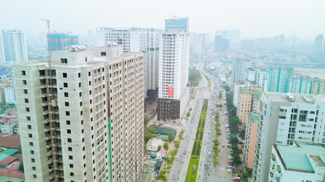 Hà Nội chốt giá “đất vàng” cao nhất gần 190 triệu đồng/m2 - Ảnh 1.