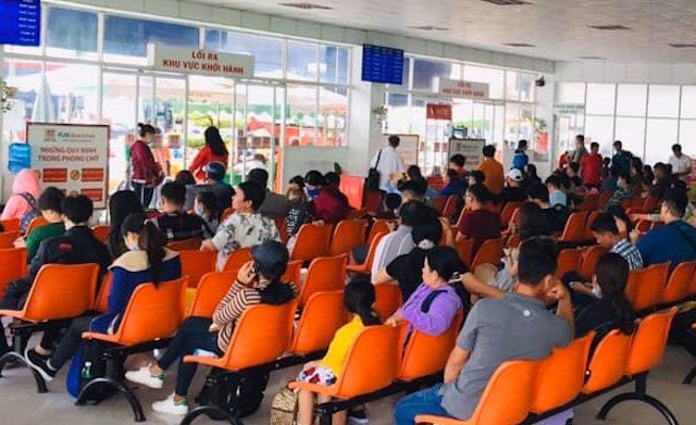 Những lưu ý phải luôn bỏ túi khi mua vé xe online - Ảnh 1.