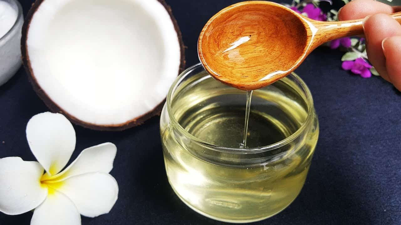Mách nước bộ ‘bí kíp’ Tóc Haco hỗ trợ ngăn ngừa rụng tóc, bạc tóc - Ảnh 2.