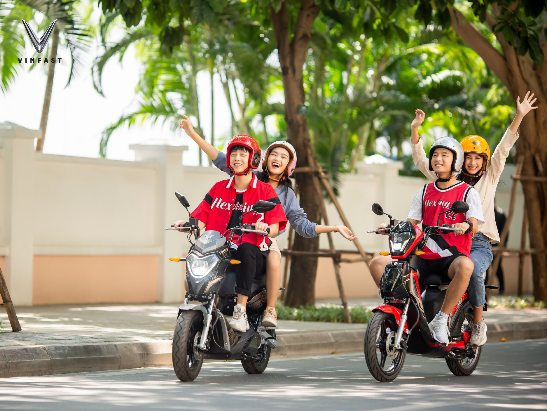 Ra mắt mẫu mới, xe máy điện VinFast của tỉ phú Phạm Nhật Vượng giảm giá đến 10 triệu đồng - Ảnh 3.