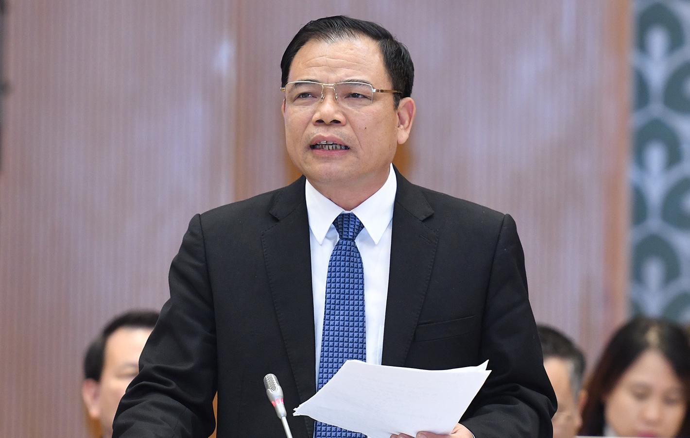 Bộ trưởng Nông nghiệp: Không được găm heo, mua bán chụp giựt, thổi giá lên cao bất thường - Ảnh 2.