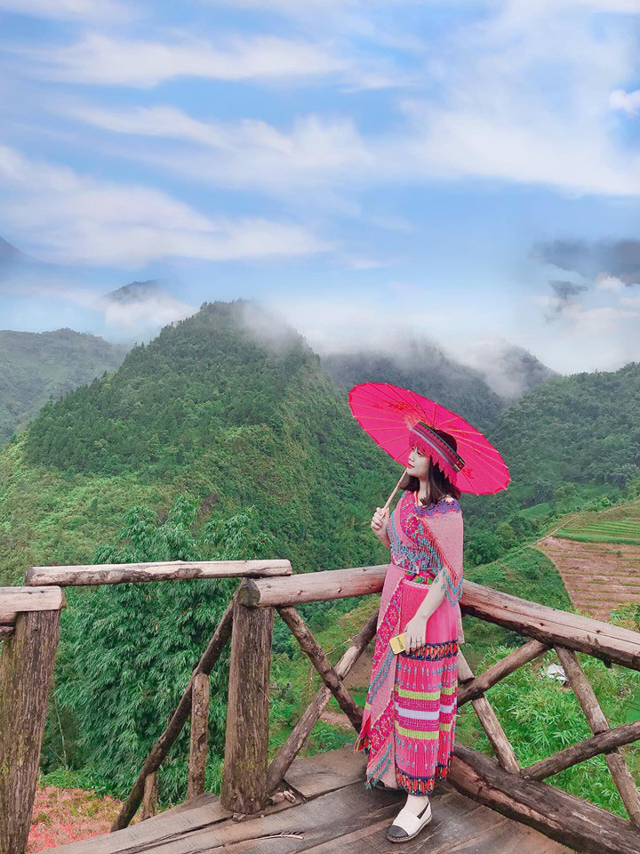 Hàng loạt tour du lịch Tết Hà Nội - Sa Pa 3 ngày 2 đêm giá chỉ từ 2,7 triệu đồng - Ảnh 8. Hàng loạt tour du lịch Tết Hà Nội - Sa Pa 3 ngày 2 đêm giá chỉ từ 2,7 triệu đồng - Ảnh 8.
