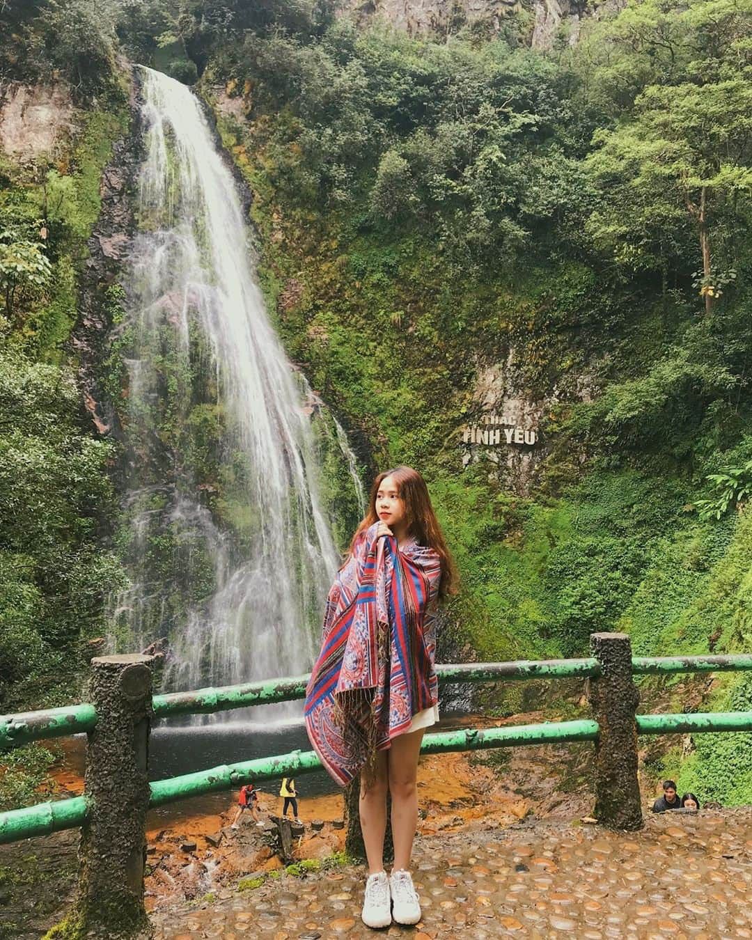 Hàng loạt tour du lịch Tết Hà Nội - Sa Pa 3 ngày 2 đêm giá chỉ từ 2,7 triệu đồng - Ảnh 6. Hàng loạt tour du lịch Tết Hà Nội - Sa Pa 3 ngày 2 đêm giá chỉ từ 2,7 triệu đồng - Ảnh 6.
