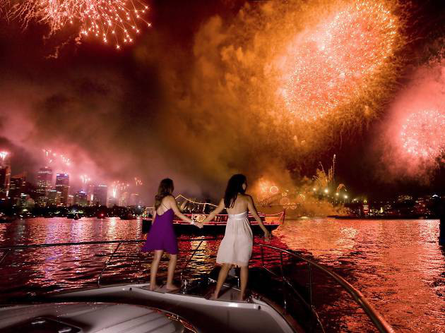 Chi 200.000 USD để thuê phòng khách sạn ngắm pháo hoa tại Sydney - Ảnh 4. Chi 200.000 USD để thuê phòng khách sạn ngắm pháo hoa tại Sydney - Ảnh 4.