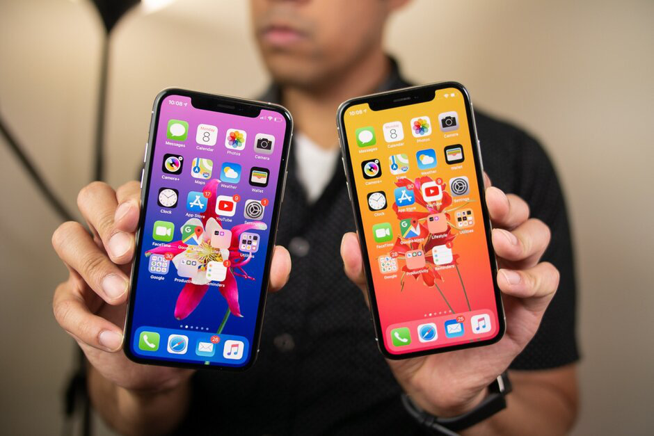 Apple và Sharp cân nhắc mua lại nhà máy sản xuất màn hình cho iPhone 2020 - Ảnh 2. Apple và Sharp cân nhắc mua lại nhà máy sản xuất màn hình cho iPhone 2020 - Ảnh 2.