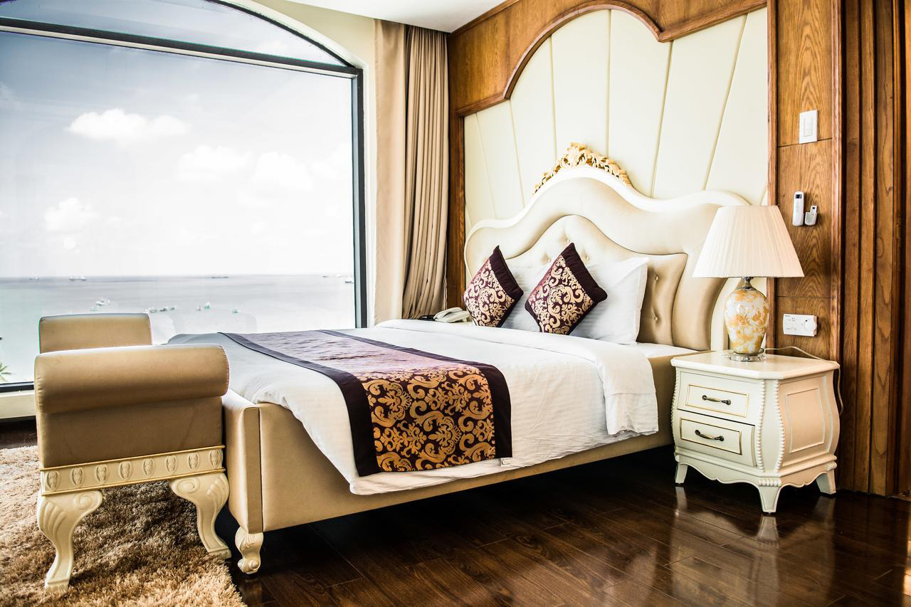So sánh tour du lịch Tết TP HCM - Vũng Tàu 2 ngày 1 đêm - Ảnh 12. So sánh tour du lịch Tết TP HCM - Vũng Tàu 2 ngày 1 đêm - Ảnh 12.
