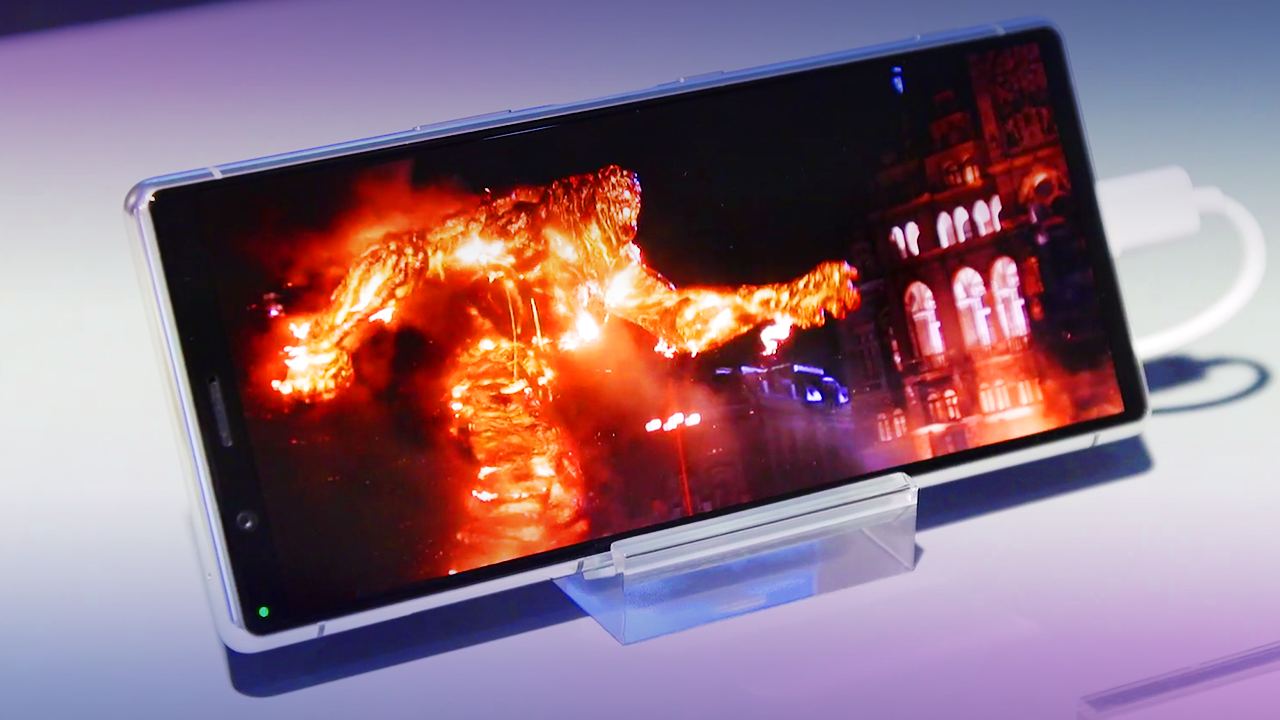 sony-xperia-dien-thoai-gia-re-1 sony-xperia-dien-thoai-gia-re-4