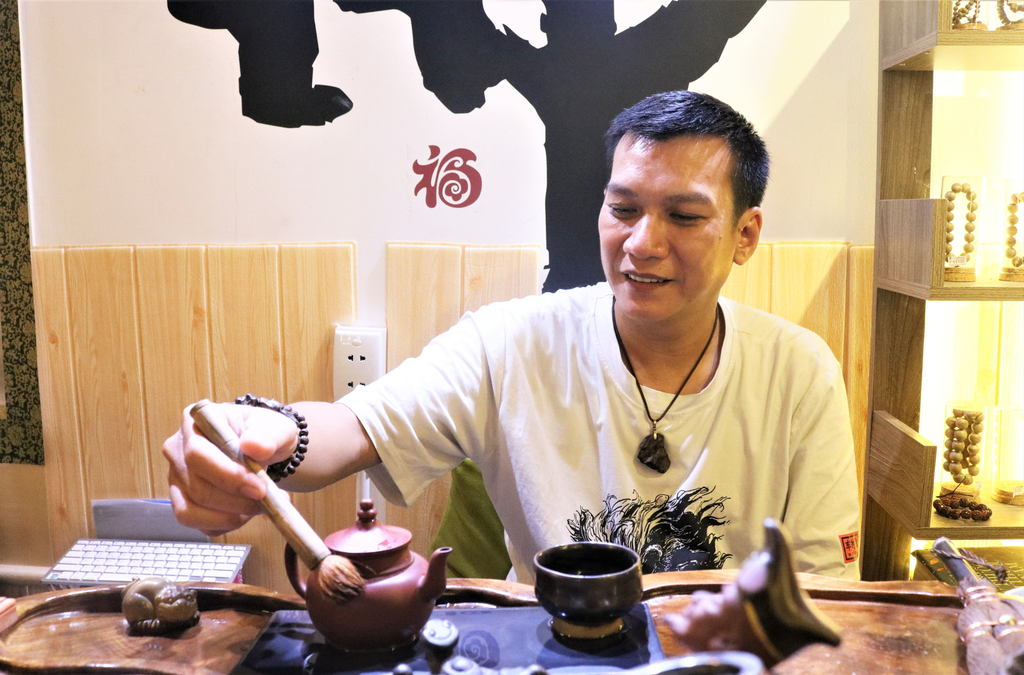 Có một quán trà đặc biệt, không nhận thêm khách nếu quá 5 bàn! - Ảnh 13. Có một quán trà đặc biệt, không nhận thêm khách nếu quá 5 bàn! - Ảnh 13.