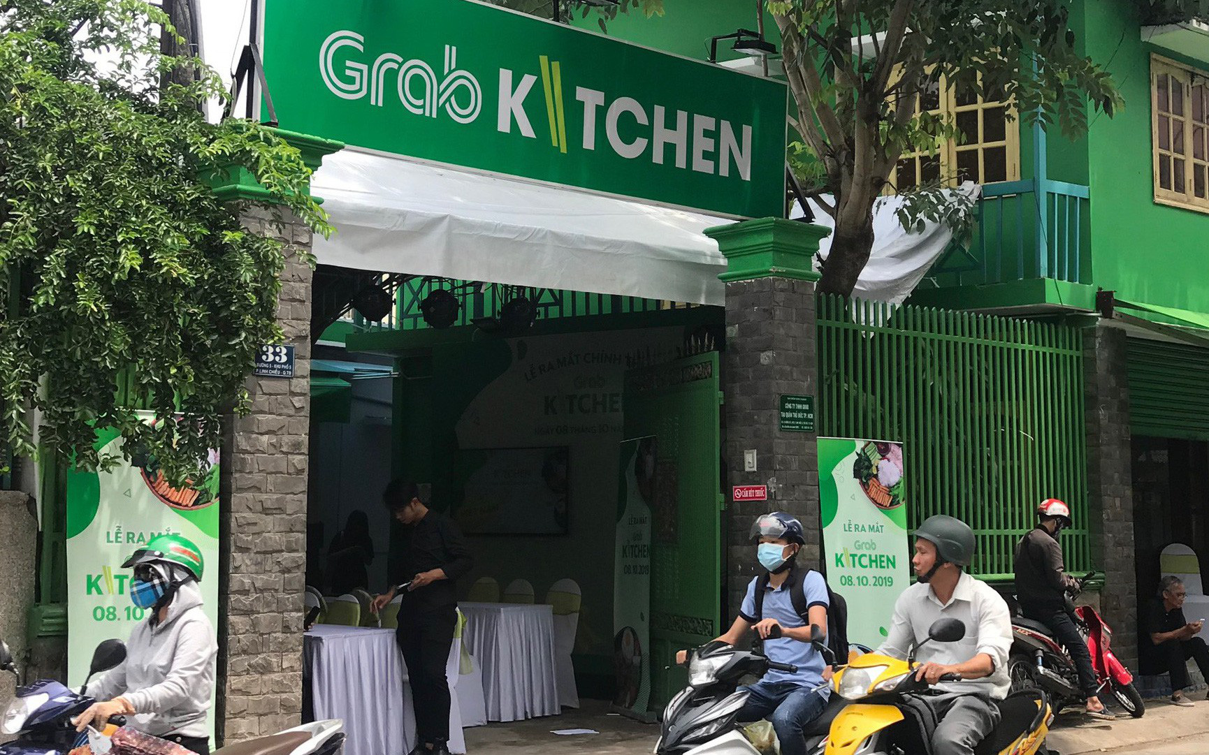 Năm biến động của xe công nghệ: 3 CEO nghỉ việc, Go-Viet, be lỡ kế hoạch, Grab đốt hơn 100 triệu USD vào Việt Nam - Ảnh 6. Năm biến động của xe công nghệ: 3 CEO nghỉ việc, Go-Viet, be lỡ kế hoạch, Grab đốt hơn 100 triệu USD vào Việt Nam - Ảnh 6.