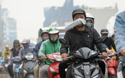 Không khí Hà Nội vẫn xấu, TP HCM trong lành sáng nay