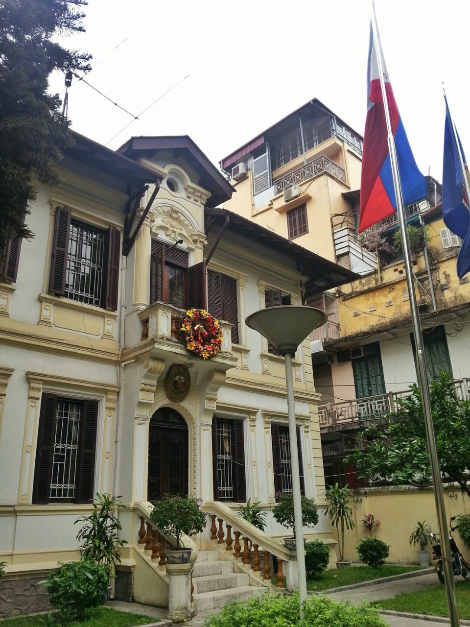 dia chi và gio lam viec dai su quan Philippines tai Viet Nam dia chi và gio lam viec dai su quan Philippines tai Viet Nam