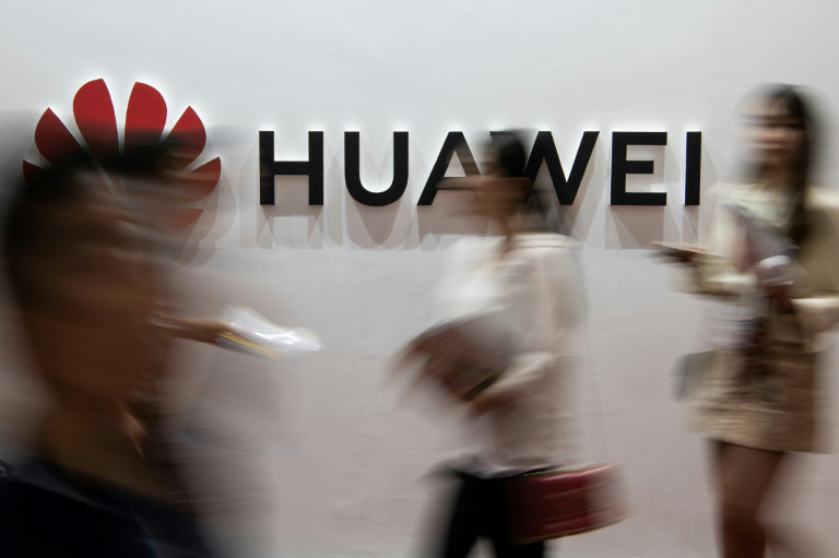 Huawei đâm đơn kiện lệnh cấm của Mỹ - Ảnh 1.