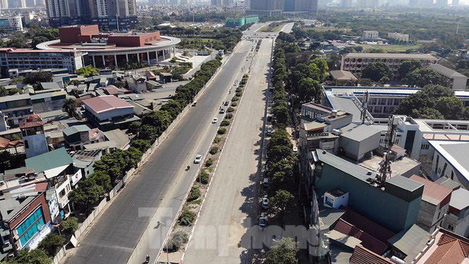 Bay trên đường đua F1 đang thành hình ở Hà Nội - Ảnh 5. Bay trên đường đua F1 đang thành hình ở Hà Nội - Ảnh 5.