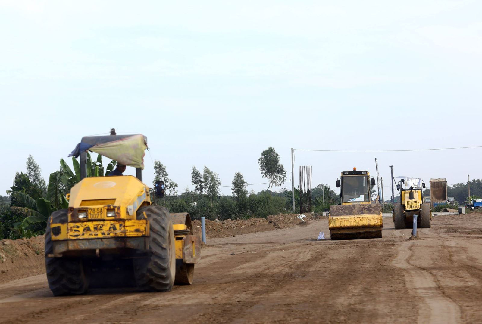Cận cảnh khởi động lại cao tốc Trung Lương - Mỹ Thuận sau khi được Trung ương bổ sung vốn - Ảnh 7. Cận cảnh khởi động lại cao tốc Trung Lương - Mỹ Thuận sau khi được Trung ương bổ sung vốn - Ảnh 7.