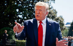 Doanh nghiệp Mỹ hoang mang trước thay đổi chóng mặt  của Tổng thống Donald Trump
