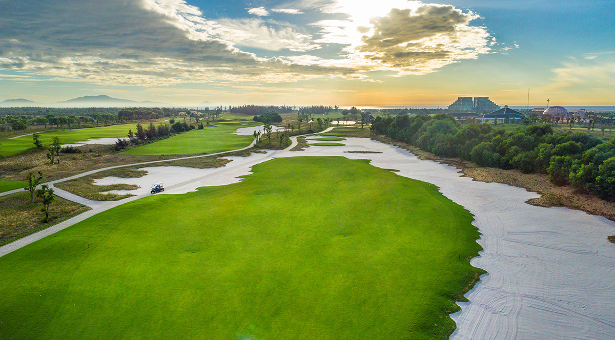 Chính phủ phê duyệt chủ trương đầu tư 2 dự án sân golf tại Quảng Nam và Lào Cai - Ảnh 1. Chính phủ phê duyệt chủ trương đầu tư 2 dự án sân golf tại Quảng Nam và Lào Cai - Ảnh 1.