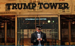 Tổng thống Trump thực sự sở hữu gì tại các tòa nhà mang tên ông?