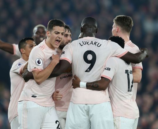 HLV Solskjaer nói gì sau khi phá kỷ lục của Sir Alex Ferguson? - Ảnh 1. HLV Solskjaer nói gì sau khi phá kỷ lục của Sir Alex Ferguson? - Ảnh 1.