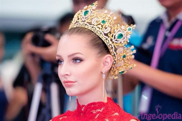 Cơn khát Miss Universe và cái giá phải trả của nhiều hoa hậu, á hậu quốc tế - Ảnh 8. Cơn khát Miss Universe và cái giá phải trả của nhiều hoa hậu, á hậu quốc tế - Ảnh 8.