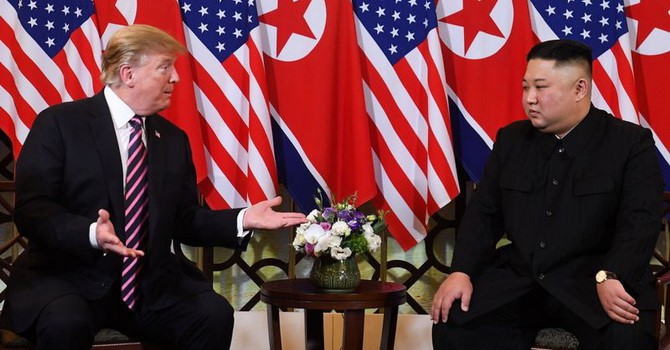 Chủ tịch Triều Tiên Kim Jong Un tuyên bố sẽ gặp lại Tổng thống Mỹ Donald Trump