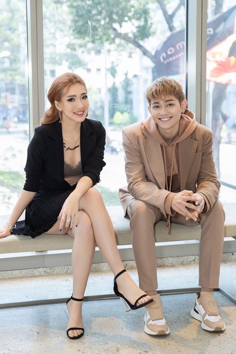 Cận cảnh nhan sắc hot girl 9X Việt đầu tiên ra mắt tại showbiz Hàn - Ảnh 1. Cận cảnh nhan sắc hot girl 9X Việt đầu tiên ra mắt tại showbiz Hàn - Ảnh 1.