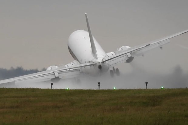Trung Quốc ngừng sử dụng máy bay Boeing 737 MAX 8 - Ảnh 1. Trung Quốc ngừng sử dụng máy bay Boeing 737 MAX 8 - Ảnh 1.