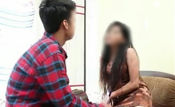 Một học sinh bị vạ oan trong vụ cô giáo và nam sinh lớp 10: Bị bêu xấu trên mạng cần phải làm gì? - Ảnh 1. Một học sinh bị vạ oan trong vụ cô giáo và nam sinh lớp 10: Bị bêu xấu trên mạng cần phải làm gì? - Ảnh 1.