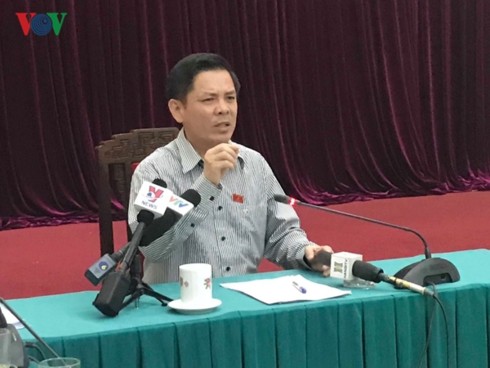 Đề xuất mất bằng lái xe phải thi lại: Bộ GTVT xin đừng xa dân hơn nữa - Ảnh 2. Đề xuất mất bằng lái xe phải thi lại: Bộ GTVT xin đừng xa dân hơn nữa - Ảnh 2.