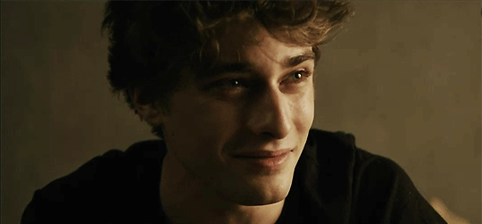 5 lý do để hủ nữ nên xem phim đồng tính Skam France season 3 ngay và luôn - Ảnh 5. 5 lý do để hủ nữ nên xem phim đồng tính Skam France season 3 ngay và luôn - Ảnh 5.