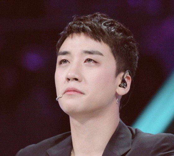 Sự nghiệp âm nhạc của Seungri trước khi dính vào bê bối mua bán mại dâm - Ảnh 5.