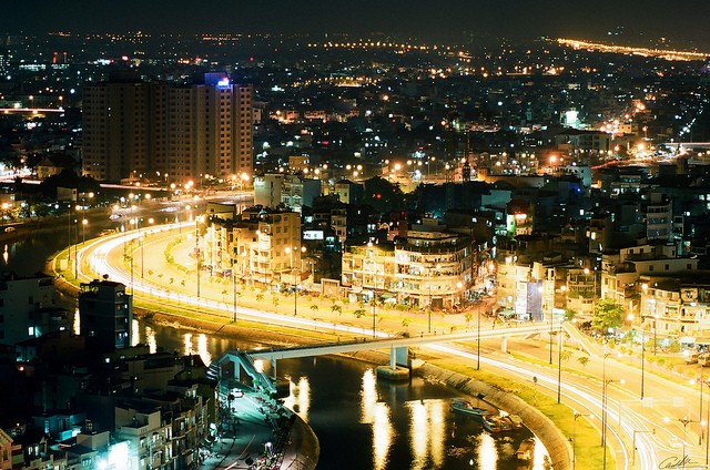 Khi Sài Gòn là chiếc phao cứu sinh cho những phận đời khác biệt - Ảnh 1. Khi Sài Gòn là chiếc phao cứu sinh cho những phận đời khác biệt - Ảnh 1.