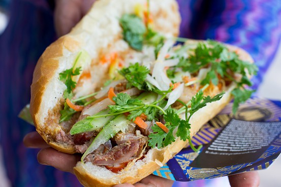 Điểm danh những thương hiệu ẩm thực Việt được xuất khẩu ra nước ngoài - Ảnh 5. Điểm danh những thương hiệu ẩm thực Việt được xuất khẩu ra nước ngoài - Ảnh 5.