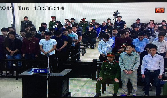 Tòa tuyên y án hai ông trùm Phan Sào Nam và Nguyễn Văn Dương - Ảnh 1. Tòa tuyên y án hai ông trùm Phan Sào Nam và Nguyễn Văn Dương - Ảnh 1.