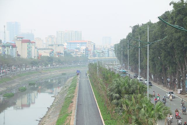 Toàn cảnh con đường dọc sông Tô Lịch chỉ để đi bộ, đi xe đạp - Ảnh 3.