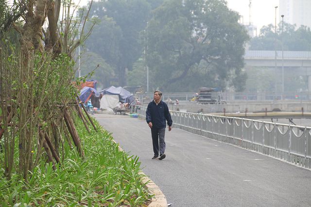 Toàn cảnh con đường dọc sông Tô Lịch chỉ để đi bộ, đi xe đạp - Ảnh 7.