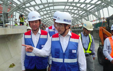 Bí thư Nguyễn Thiện Nhân: 'Các nước làm metro rất nhanh, sao gần 8 năm ta chưa xong 1 tuyến?'