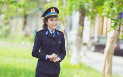 Nữ sinh béo và lùn không được thi Học viện Tòa án