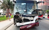 Video xe khách quay đầu thiếu quan sát xảy ra tai nạn liên hoàn ở Đà Nẵng