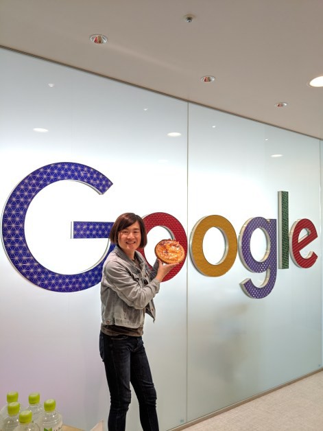 Kĩ sư đồng tính của Google phá kỉ lục thế giới về độ dài của số Pi - Ảnh 2. Kĩ sư đồng tính của Google phá kỉ lục thế giới về độ dài của số Pi - Ảnh 2.