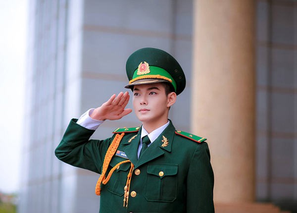 Tuyển sinh trường quân đội 2019: Sẽ khám phúc tra sức khỏe của thí sinh - Ảnh 2.