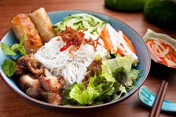 Tối nay ăn gì: Cuối tuần se lạnh chiêu đãi cả nhà món bún chả thơm ngon, bắt mắt - Ảnh 6.