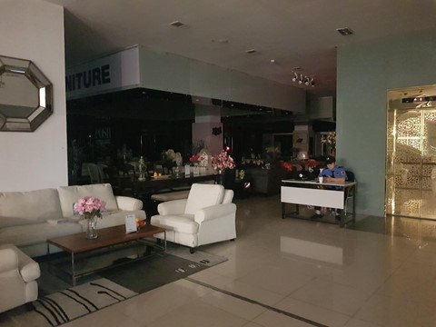 Doanh nghiệp Việt - Hàn tranh chấp đến xô xát tại tòa nhà Charmvit - Ảnh 2.