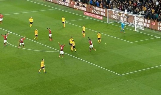 Nghi án trọng tài Atkinson tiếp tay loại Man United ở FA Cup? - Ảnh 6. Nghi án trọng tài Atkinson tiếp tay loại Man United ở FA Cup? - Ảnh 6.