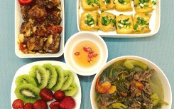 Tối nay ăn gì: 130.000 đồng có ngay mâm cơm gia đình đầy đặn, đủ dưỡng chất cho 3 người